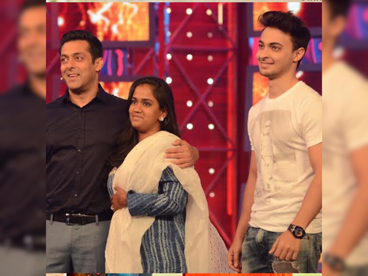 Salman Khan's reaction to sister Arpita's pregnancy is worth watching