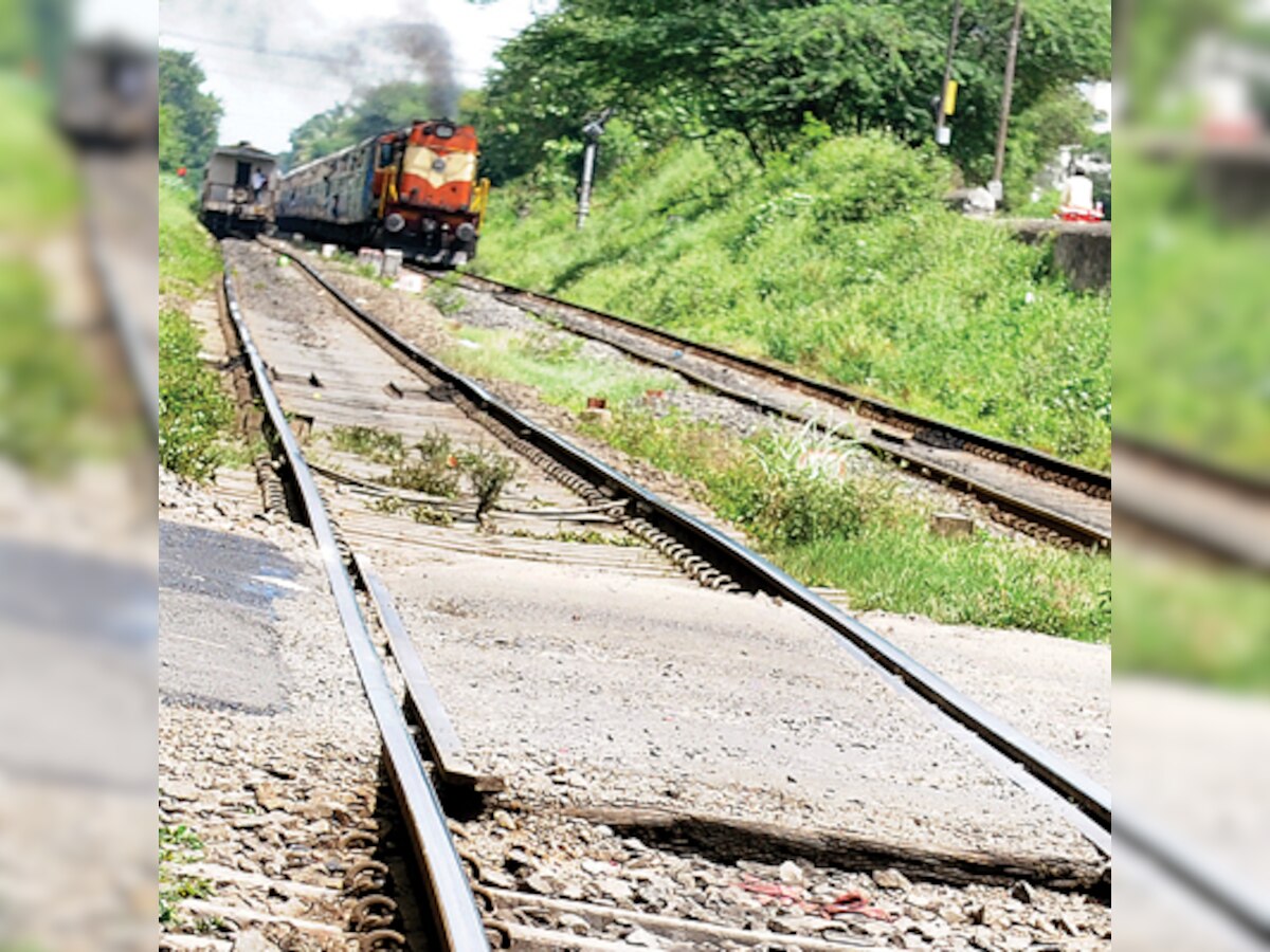 Uttar Pradesh: Rail tracks found damaged in Lucknow, ATS suspects terror hand - reports