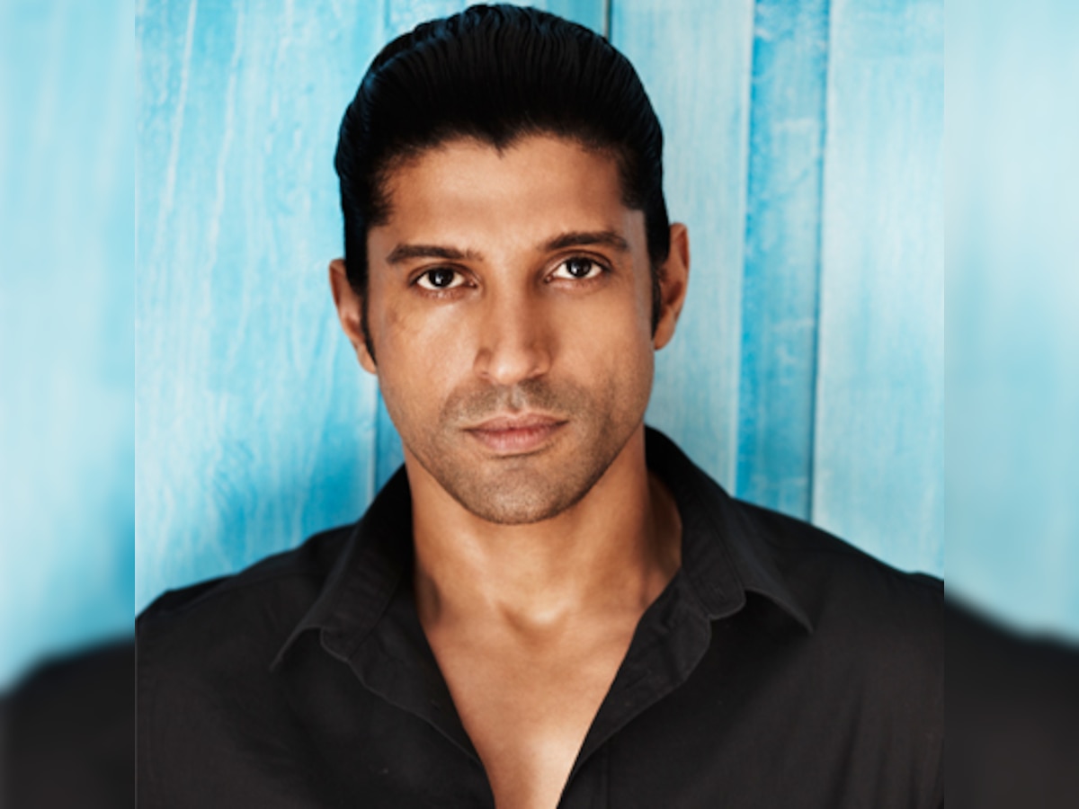 Dadri lynching: Farhan Akhtar takes a strong stance against 'kangaroo justice'