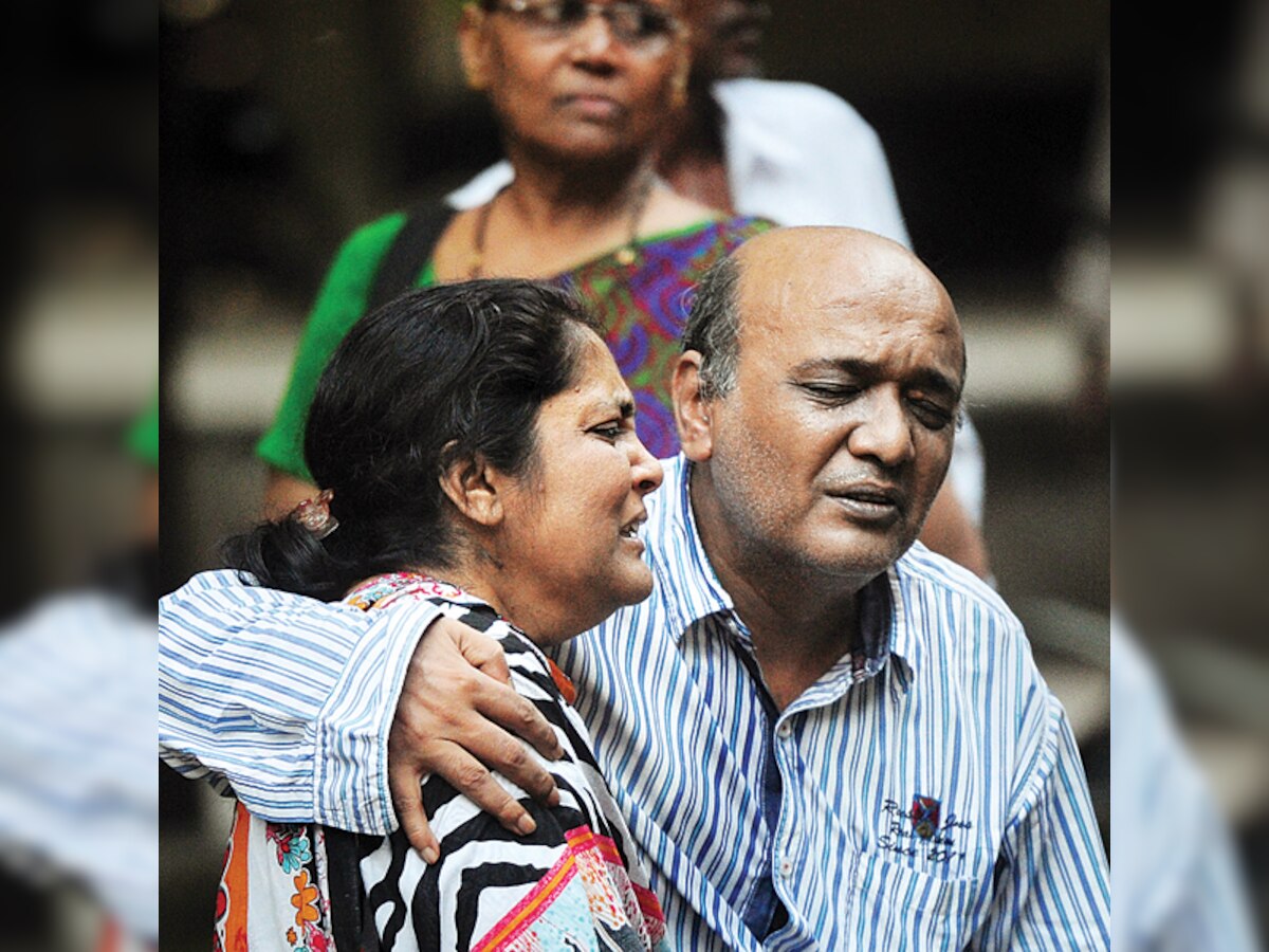 Kurla fire: Kin, friends end up shaken