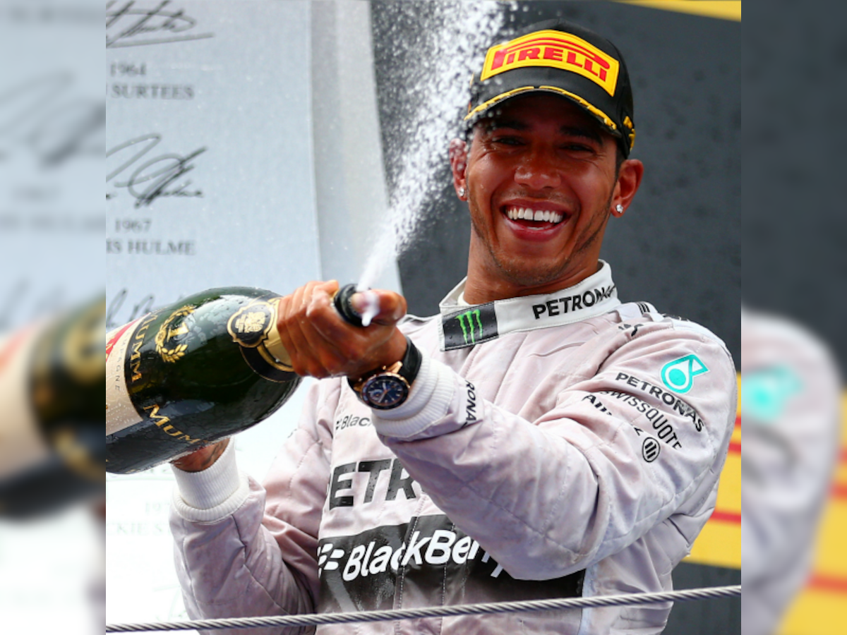 F1: Lewis Hamilton storms to third world title at US Grand Prix