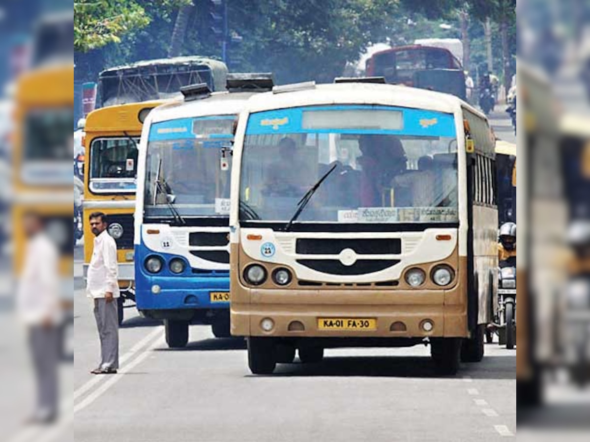 Bengaluru: Speeding BMTC bus hits seven vehicles, injures seven