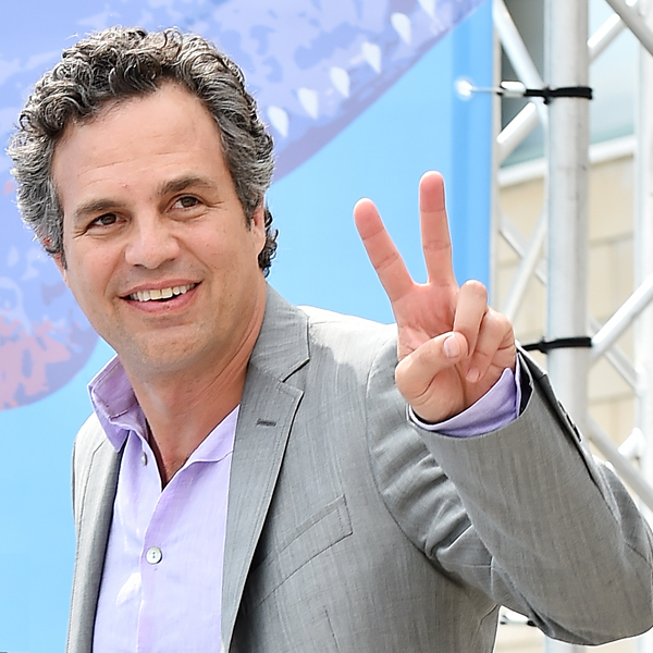 Mark Ruffalo, Samuel L Jackson go topless to support breast cancer ...