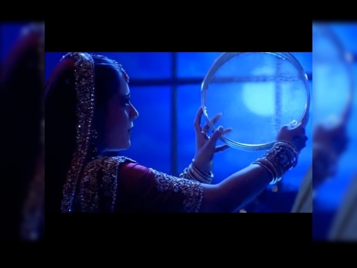 7 times Bollywood made Karva Chauth the festival of the year!