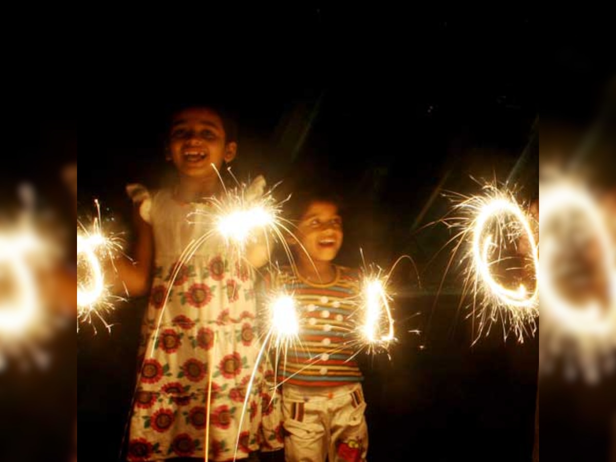 When is Diwali going to be celebrated in 2015?