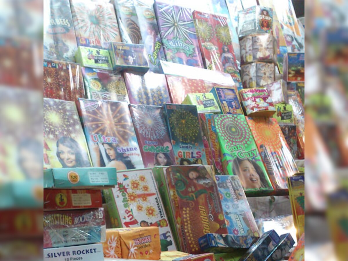 Diwali 2015 Fire crackers are as harmful as firearms, says Delhi High