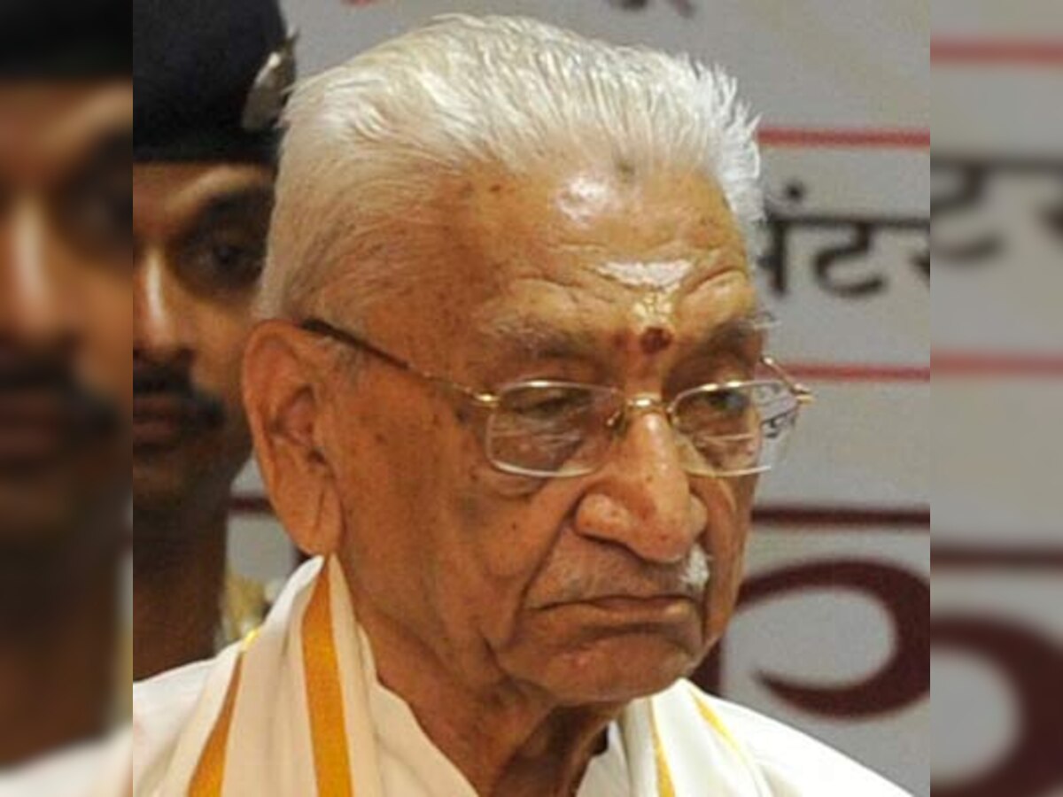 VHP patron Ashok Singhal admitted to hospital