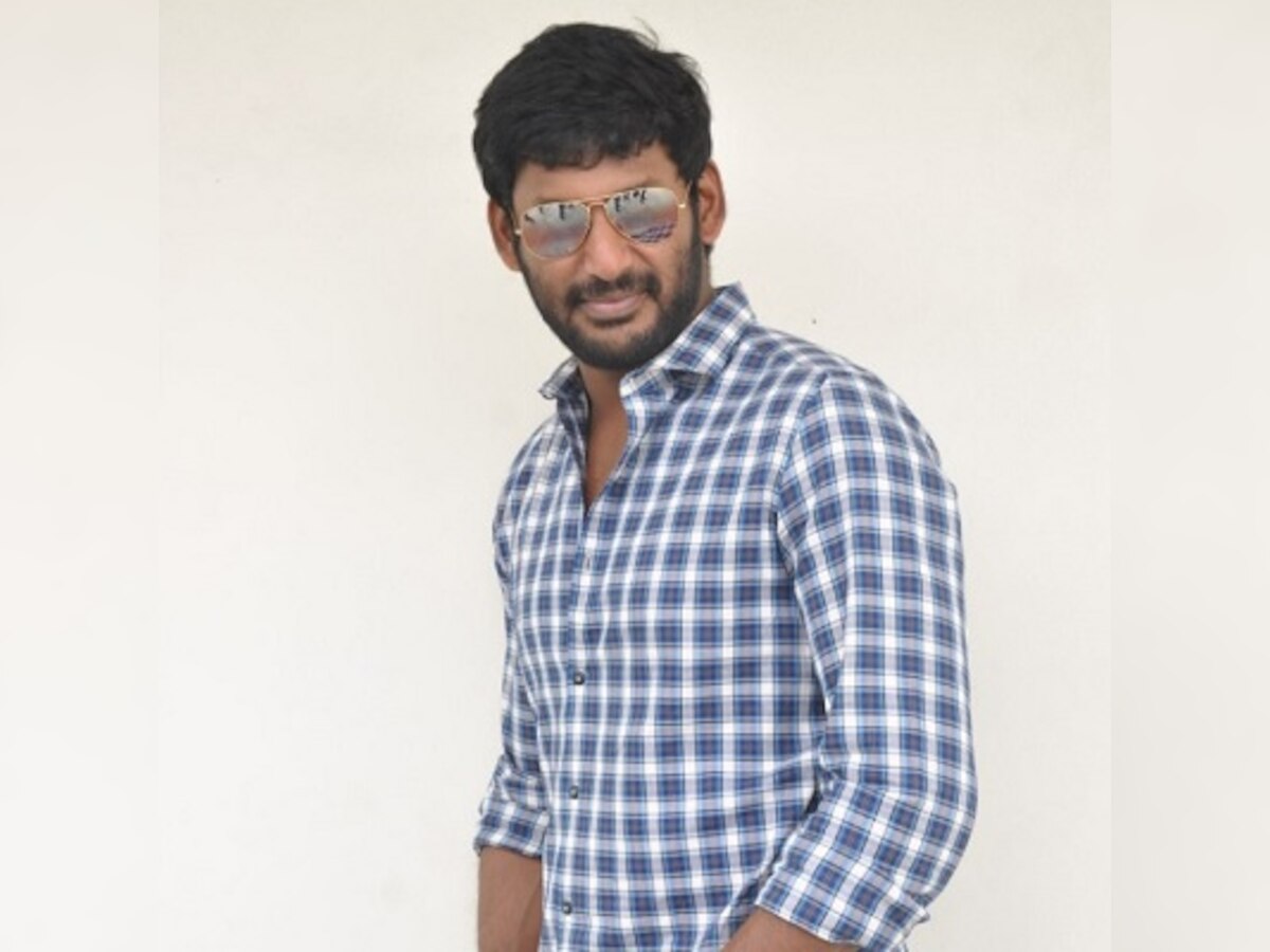 After helping rescue stray dogs, actor Vishal donates Rs 10 lakh to CM's relief fund 