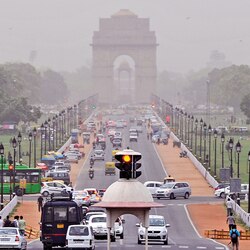 Living in Delhi like living in a gas chamber: High Court