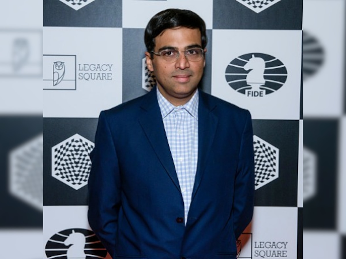 Viswanathan Anand loses to  Hikaru Nakamura in London Chess Classic