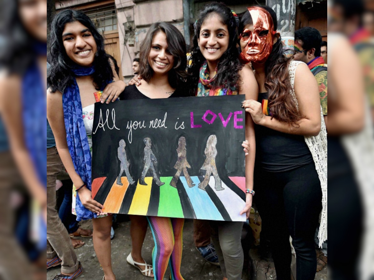 Kolkata: LGBT community takes part in Pride walk