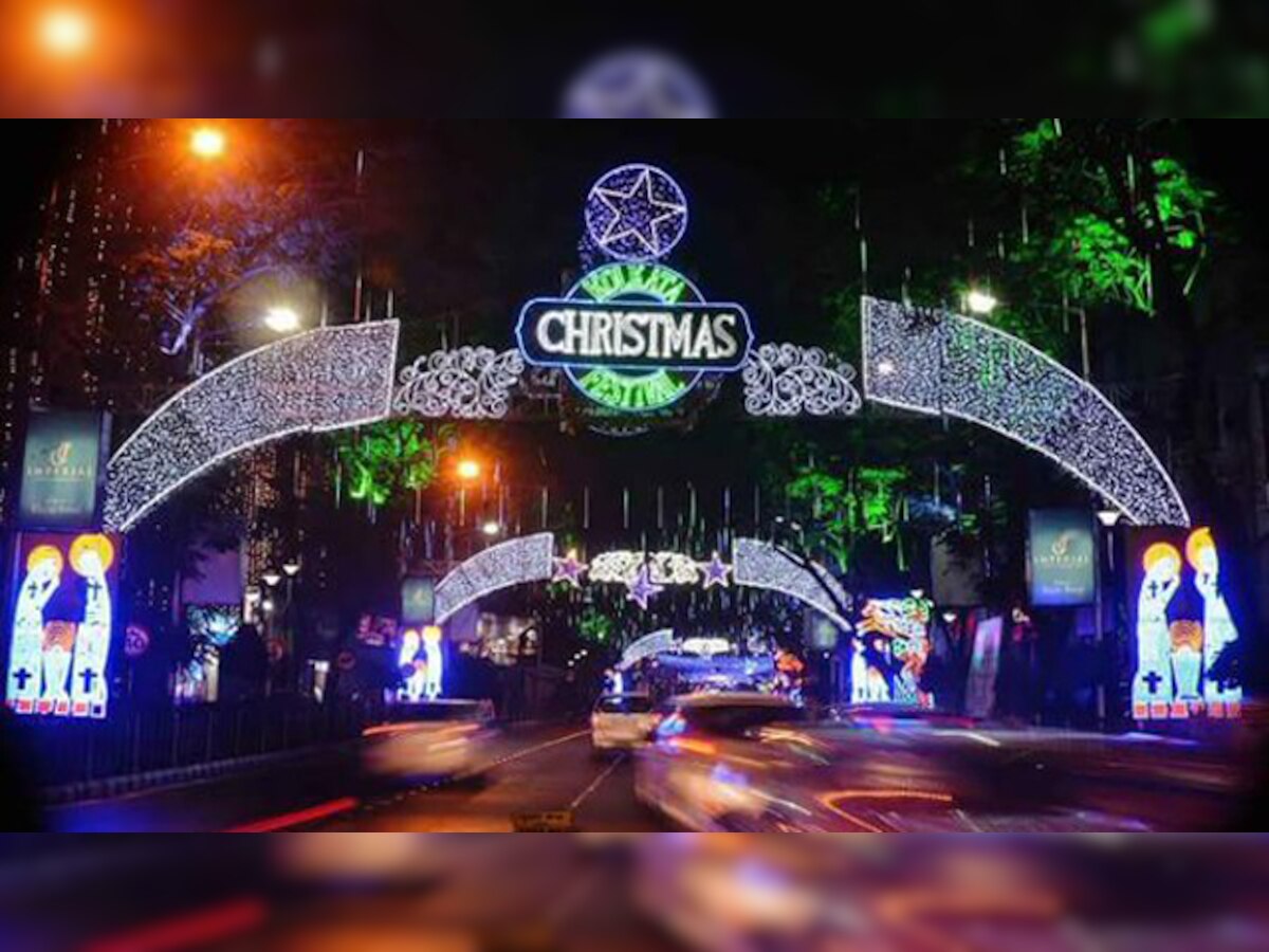 Thousands soak in Christmas celebrations in Kolkata