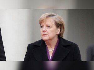 German Chancellor Angela Merkel wants to stem refugee flow but keep EU ...
