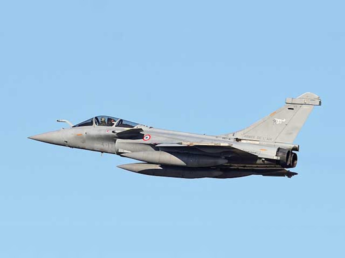 India signs Rafale deal with France but price negotiation not yet over