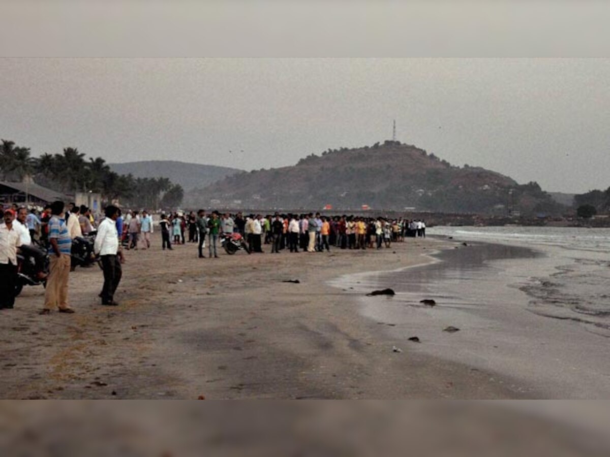 Students' death at Murud beach: Maharashtra CM Fadnavis expresses condolences to the families of victims