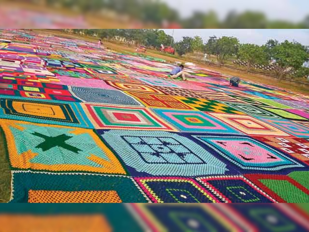 Mumbai woman part of group that made largest crochet blanket, enters  Guinness