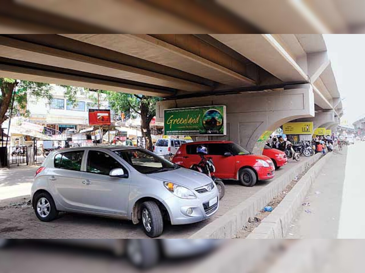 Residents oppose BMC's new parking policy tooth and nail