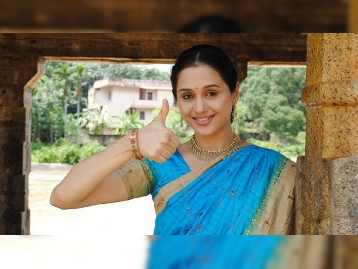 Actress Devayani 60 Photos - Moonagedaydream.film