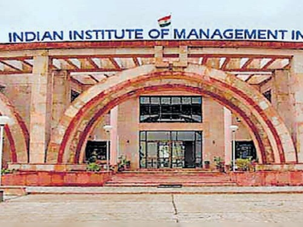 IIM-Lucknow achieves 100% final placement in just 3 days