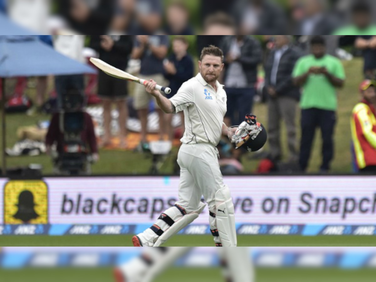 Brendon McCullum out for 25 in his final innings, Australia on top in second Test