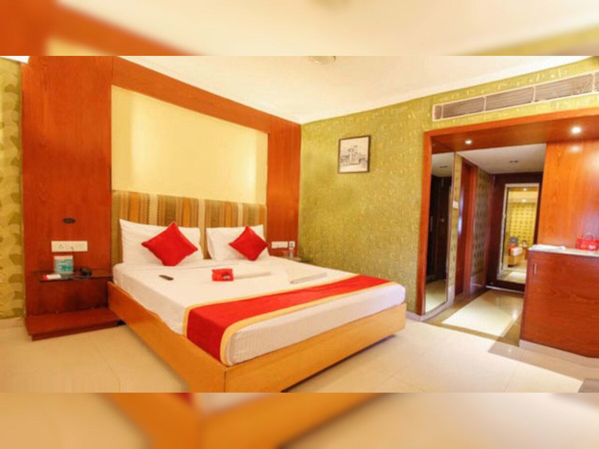 IRCTC ties up with OYO to offer hotel rooms