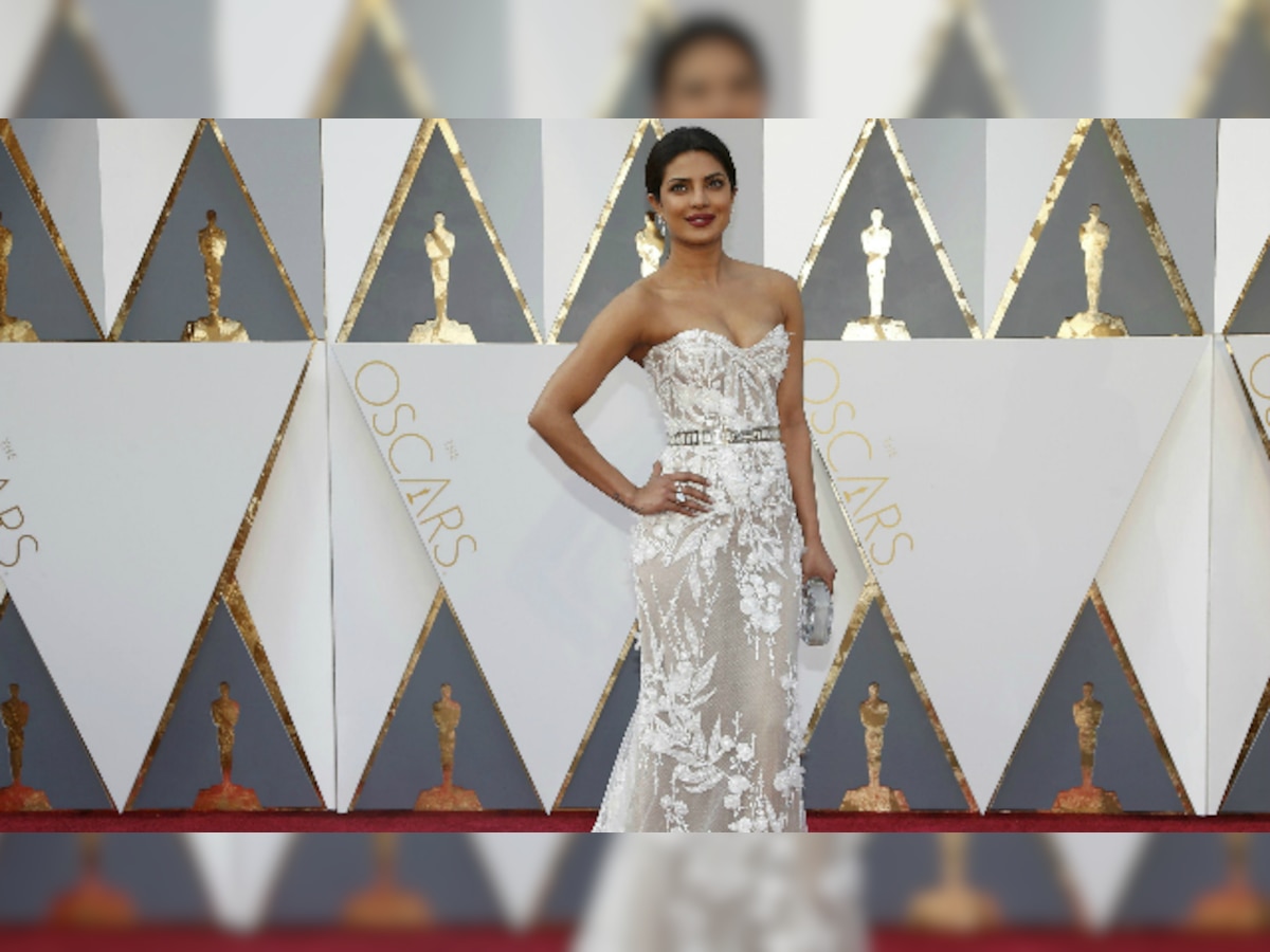 Priyanka Chopra at Oscars 2016: 3 reasons why we absolutely loved her! 