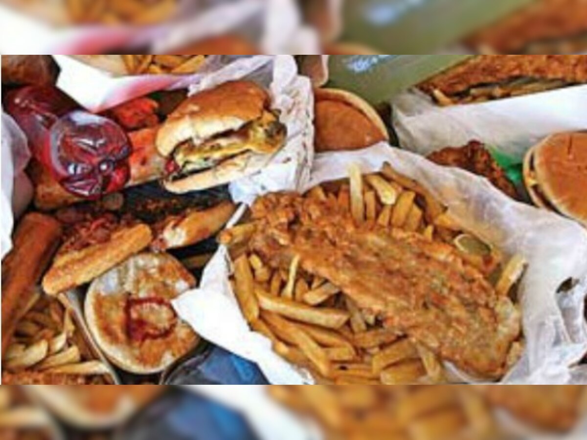 Sleep-deprived people takes up unhealthy food habits: New Study