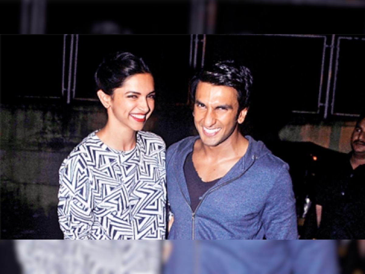 Zee Cine Awards 2016: When Ranveer Singh was the best boyfriend to Deepika Padukone again