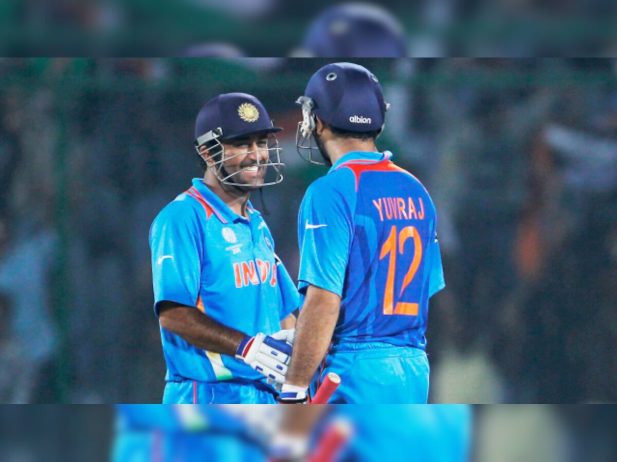 Watch: Dhoni and Yuvraj give glimpse of the carnage that awaits Bangladesh 