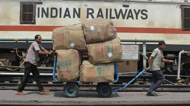 Which Are The Cleanest And Dirtiest Train Stations In India? Suresh ...