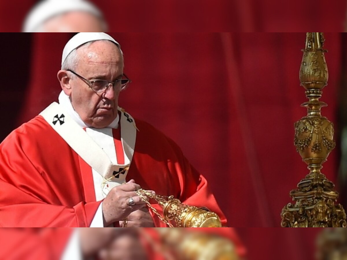 Watch live: Easter Mass and Vigil led by Pope Francis