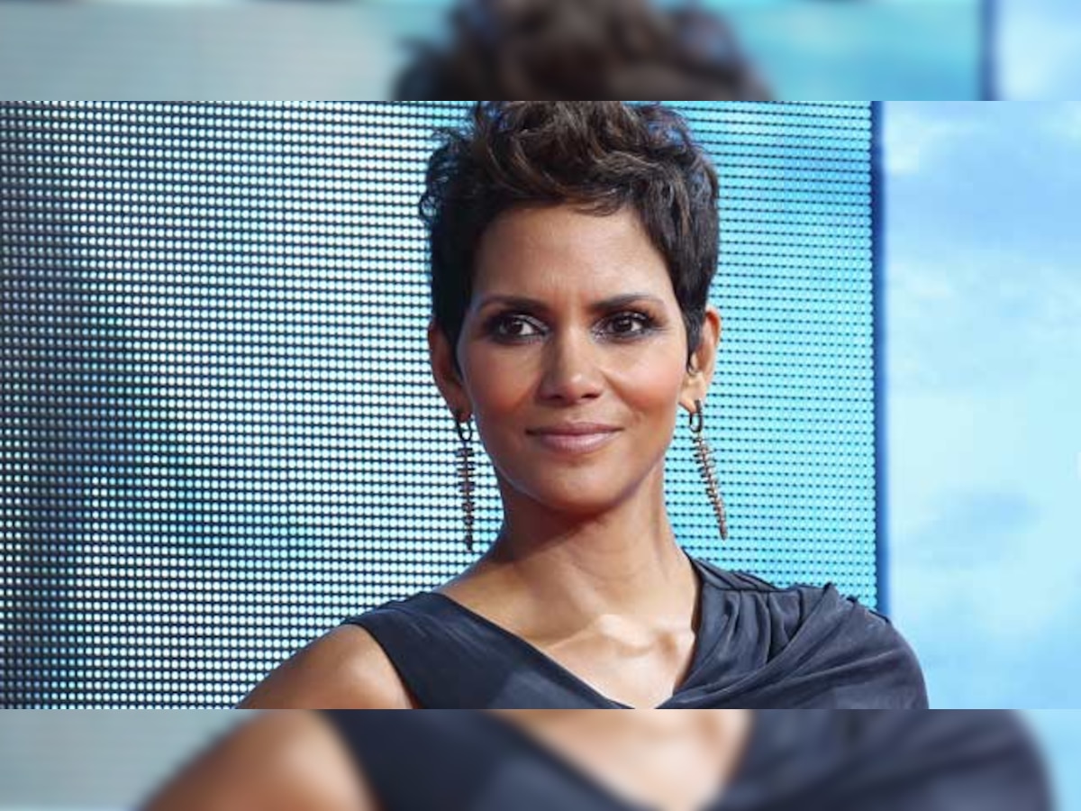 Here comes the Storm: Halle Berry debuts on Instagram