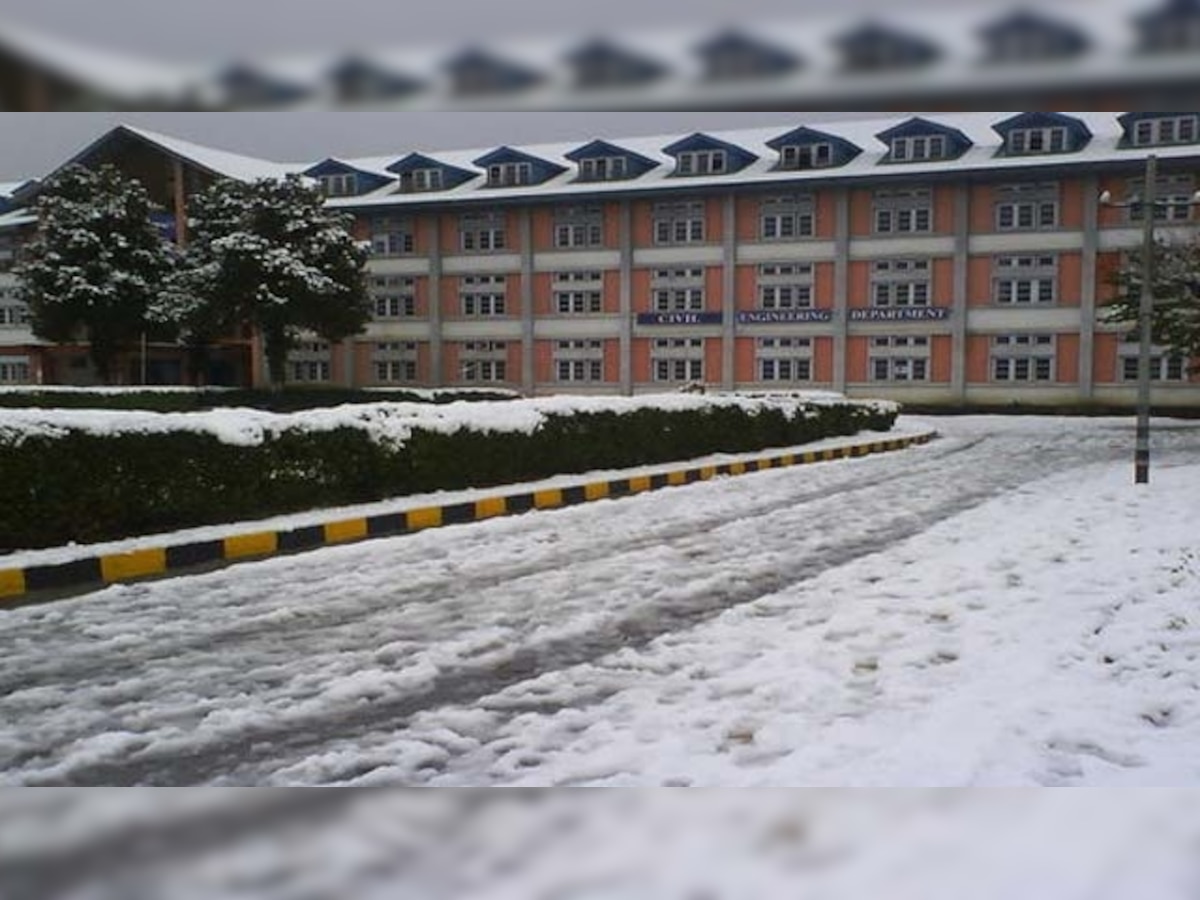 Some 'insecure' students from other states try to leave NIT Srinagar campus