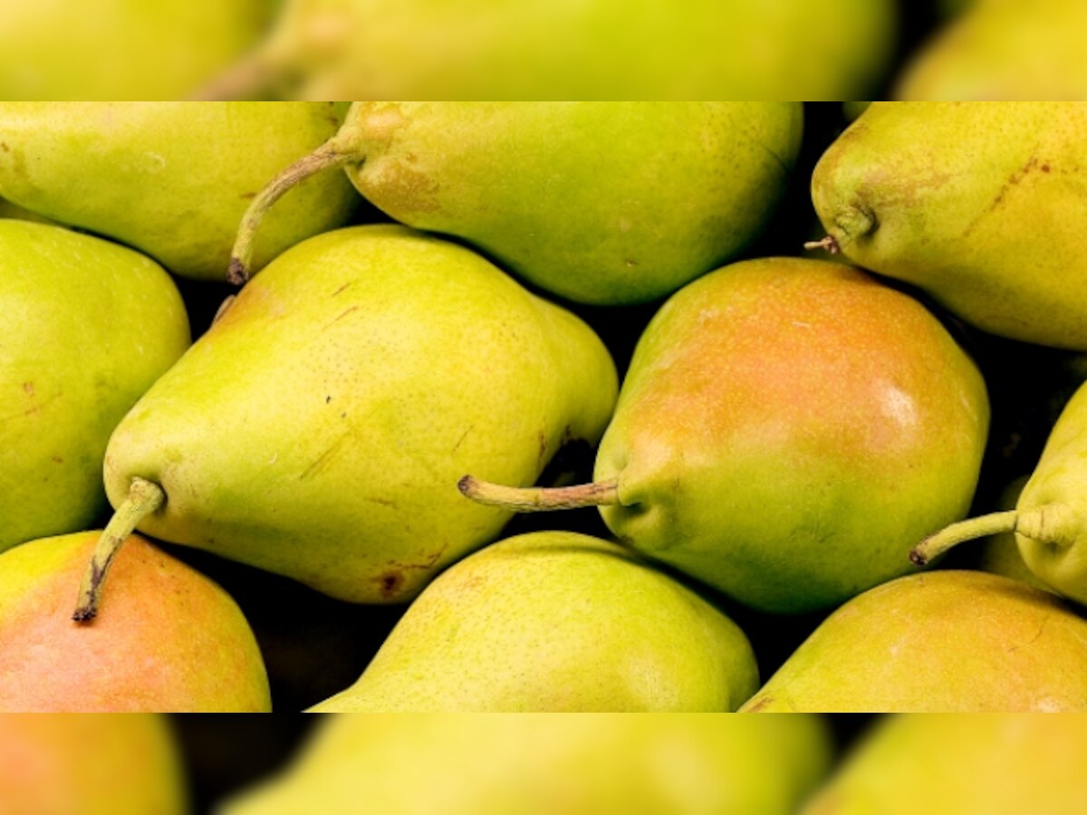 Study finds eating pears regularly may improve blood pressure, heart function 