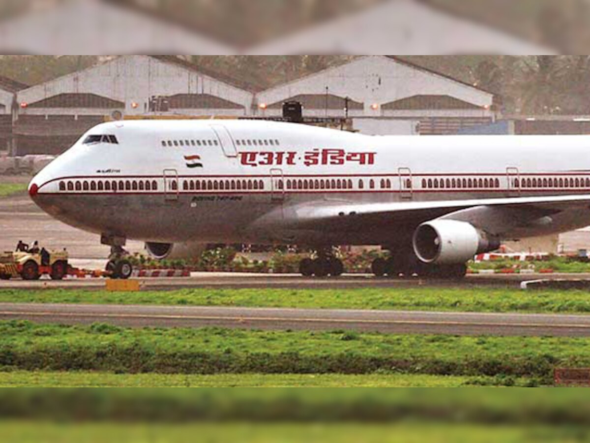 Air India flight makes emergency landing at Delhi airport