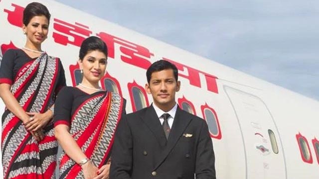 Air India unveils new uniform for pilots and cabin crew designed by Manish  Malhotra - Lifestyle News