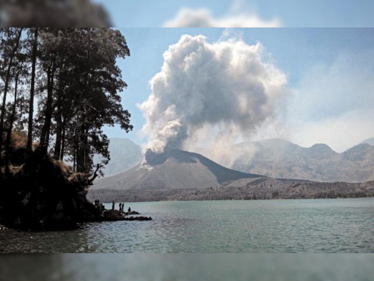 Volcano erupts in western Indonesia, killing 3 villagers