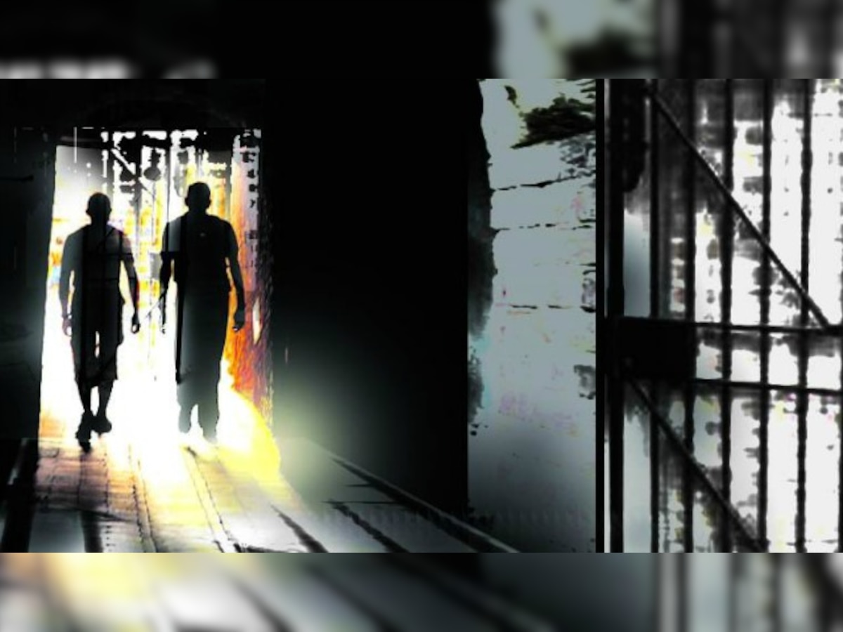 Maharashtra: Government may rope in resident doctors to improve ...