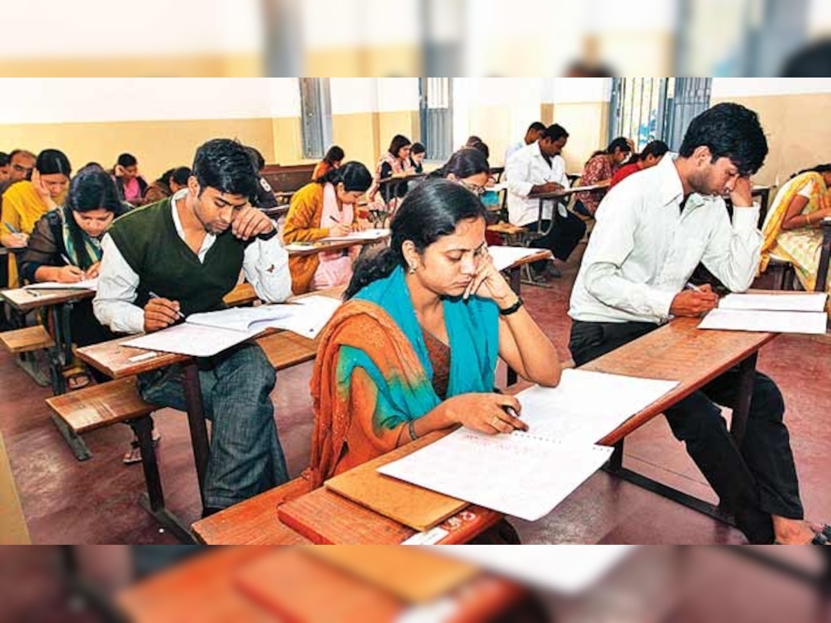 Mumbai: Students, parents march against partial roll back of NEET