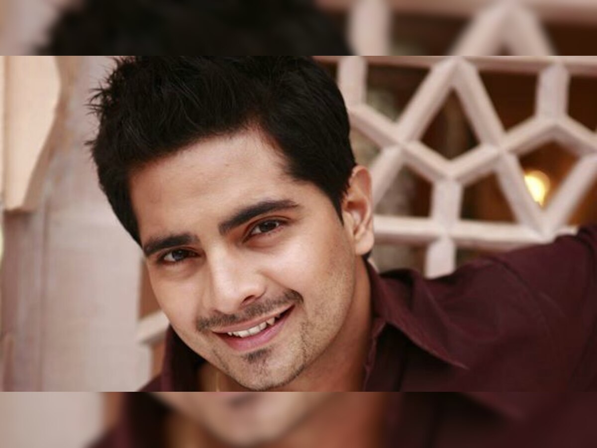 Watch: Karan Mehra aka Naitik's heartfelt message on leaving 'Yeh Rishta Kya Kehlata Hai' 