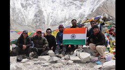 Did this Indian couple photoshop pictures and fake their Everest expedition?