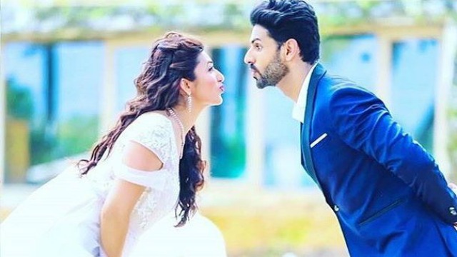 Finally! Divyanka Tripathi and Vivek Dahiya's pre-wedding shoot pics are out Finally! Divyanka Tripathi and Vivek Dahiya's pre-wedding shoot pics are out