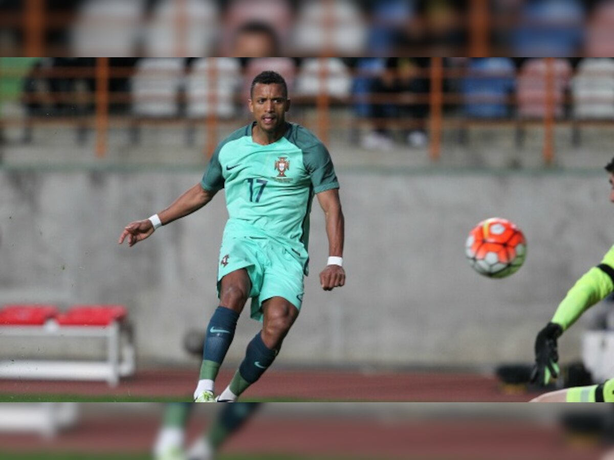 Nani looks to spark success at new club Valencia