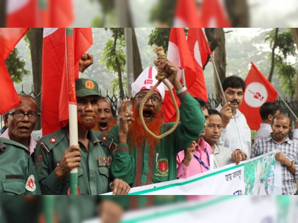 Bangladesh: Three given death sentences in 1971 war crimes