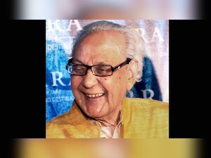 Art world pays rich tribute to icon SH Raza
