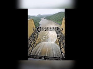 Overflowing lakes: Mumbaikars rejoice, villagers panic