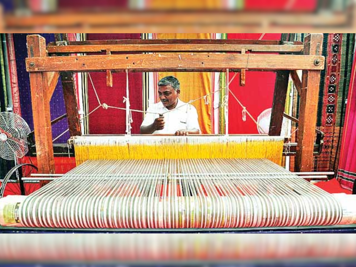 India's handloom export declined by 30% within a year: Text Min statistics