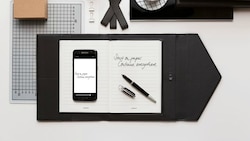 Montblanc's smart folio can translate your pen and paper notes into other languages