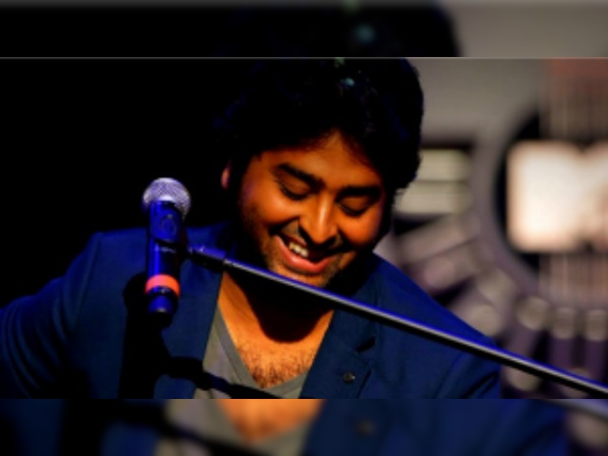 Arijit Singh's soulful recreation of 'Aaj Jane Ki Zid Na Karo' will beat your Monday blues