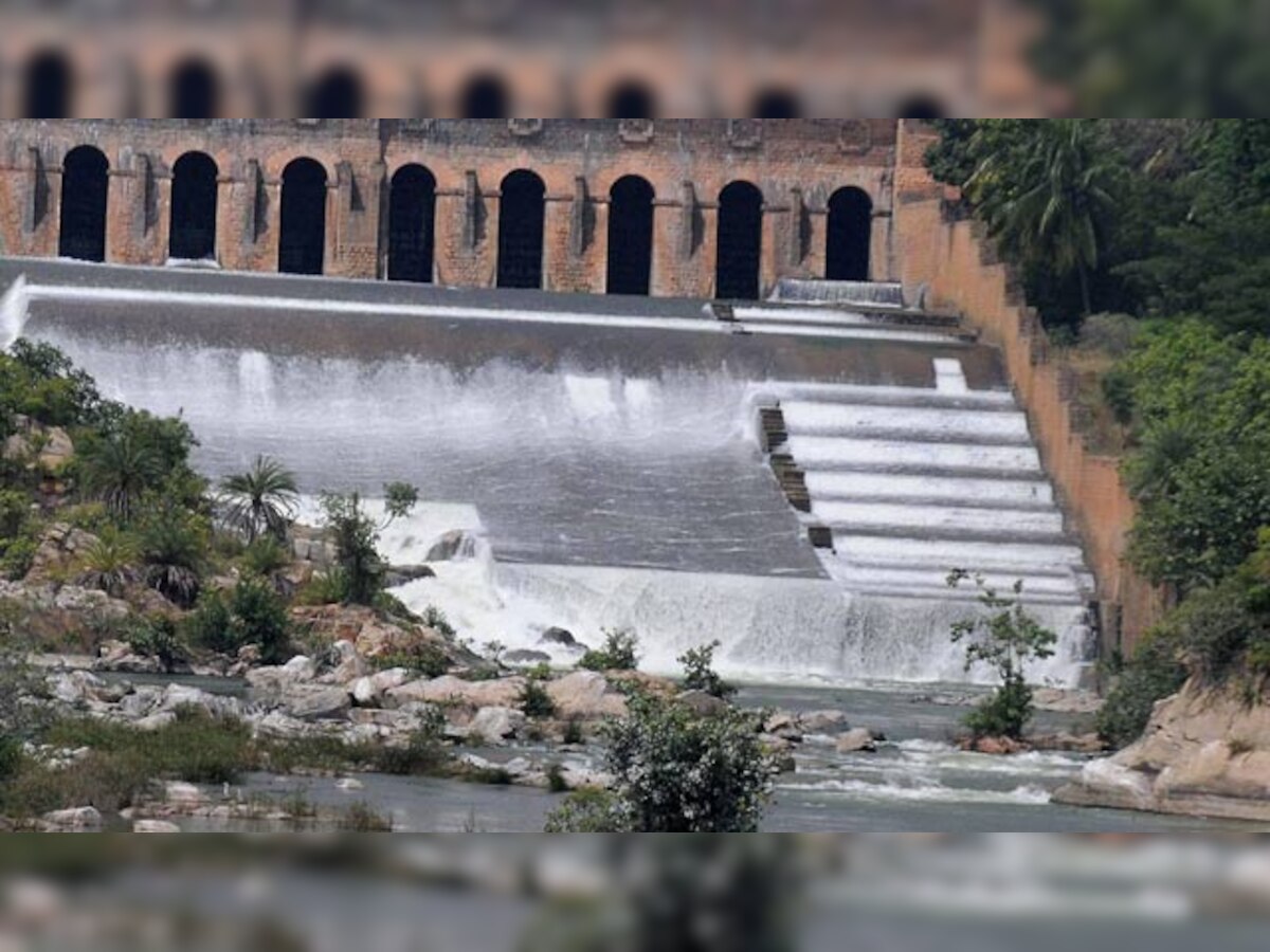 Cauvery row: Farmers protest for the second day as Karnataka releases water to Tamil Nadu